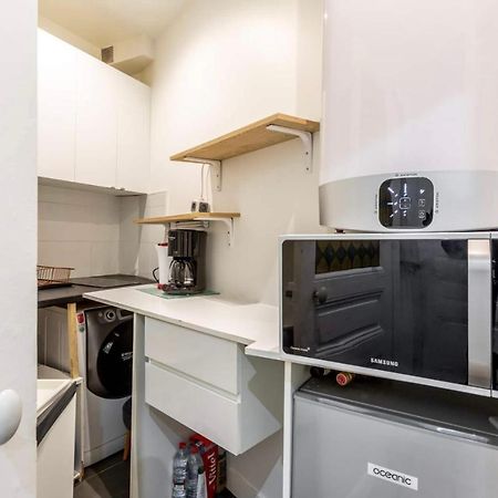 Abbesses - Superbe Appartement Avec Cheminees ปารีส ภายนอก รูปภาพ